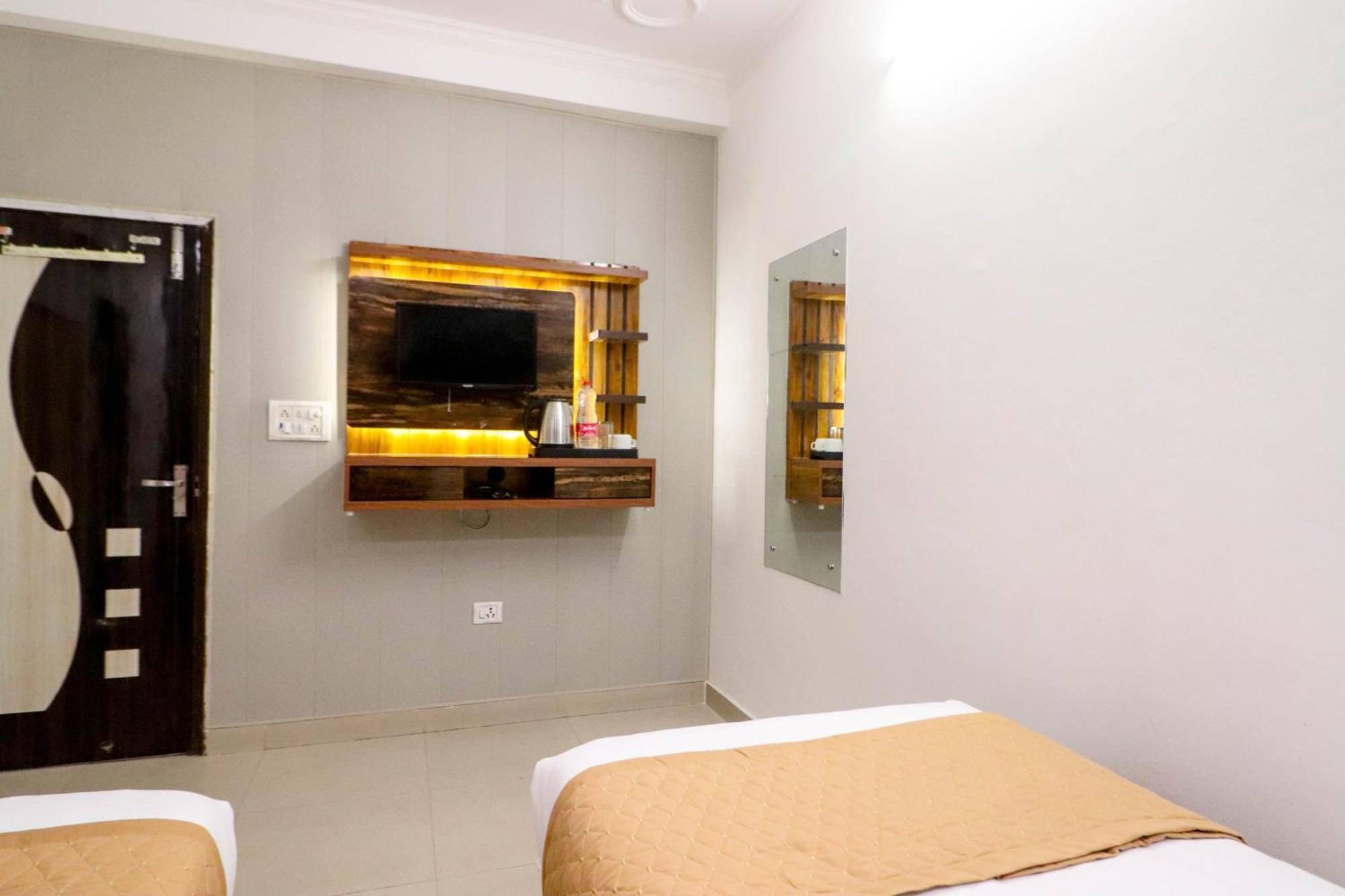 ניו דלהי Hotel Stay Villa Delhi Airport מראה חיצוני תמונה